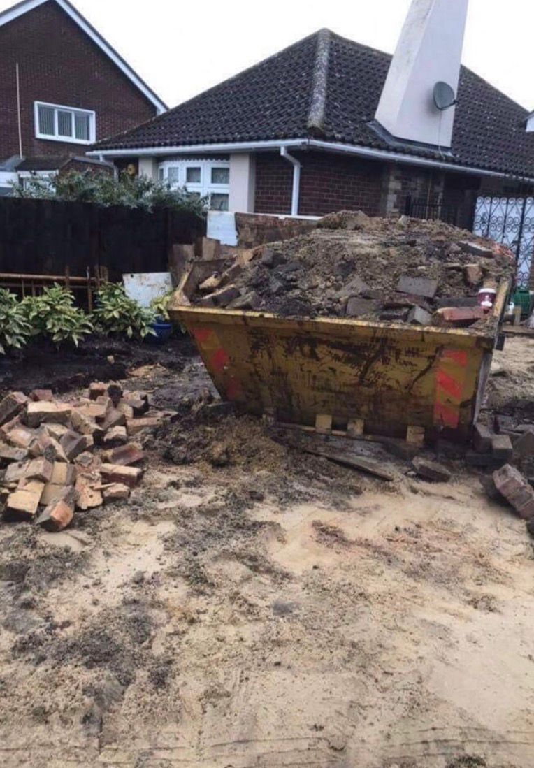Garden and general rubbish clearance London